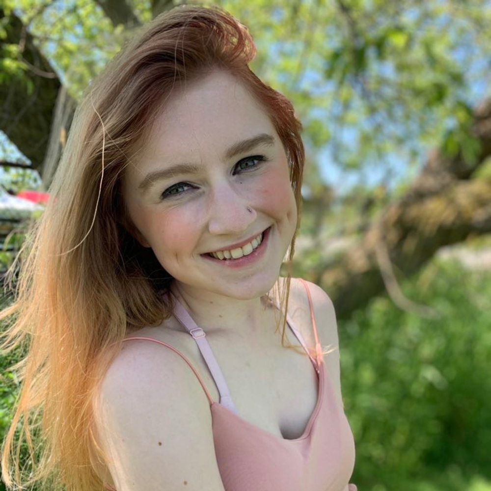 Meet your Posher, Allex